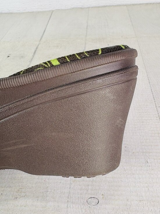 Crocs Women FRANCES Brown Slip On Wedge Closed Toe Mary Jane Comfort Shoes Sz 8 - Picture 16 of 16